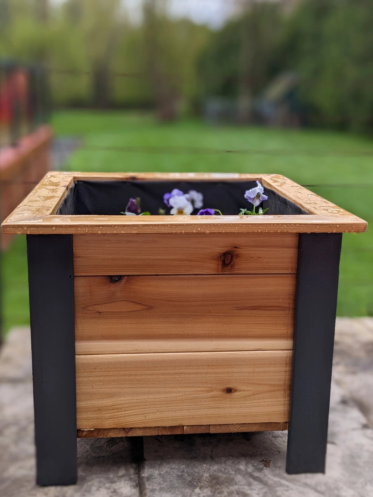 Garden Planter Box - DIY DIGITAL PLANS